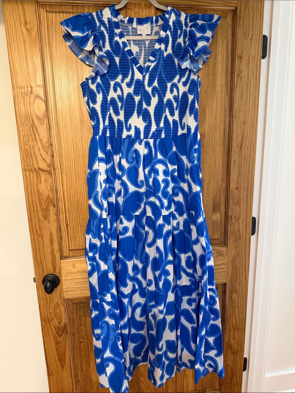 Sugar Lips Blue & White Floral Maxi Dress with Flutter Sleeves